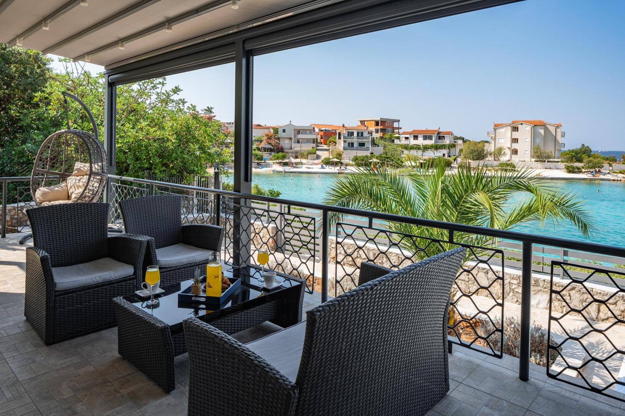 Seaside House For Families With Children Kanica, Rogoznica - 16304 Εξωτερικό φωτογραφία